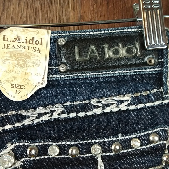 La idol - Picture 6 of 8